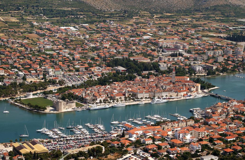 Apartment Eva Trogir Ruang foto