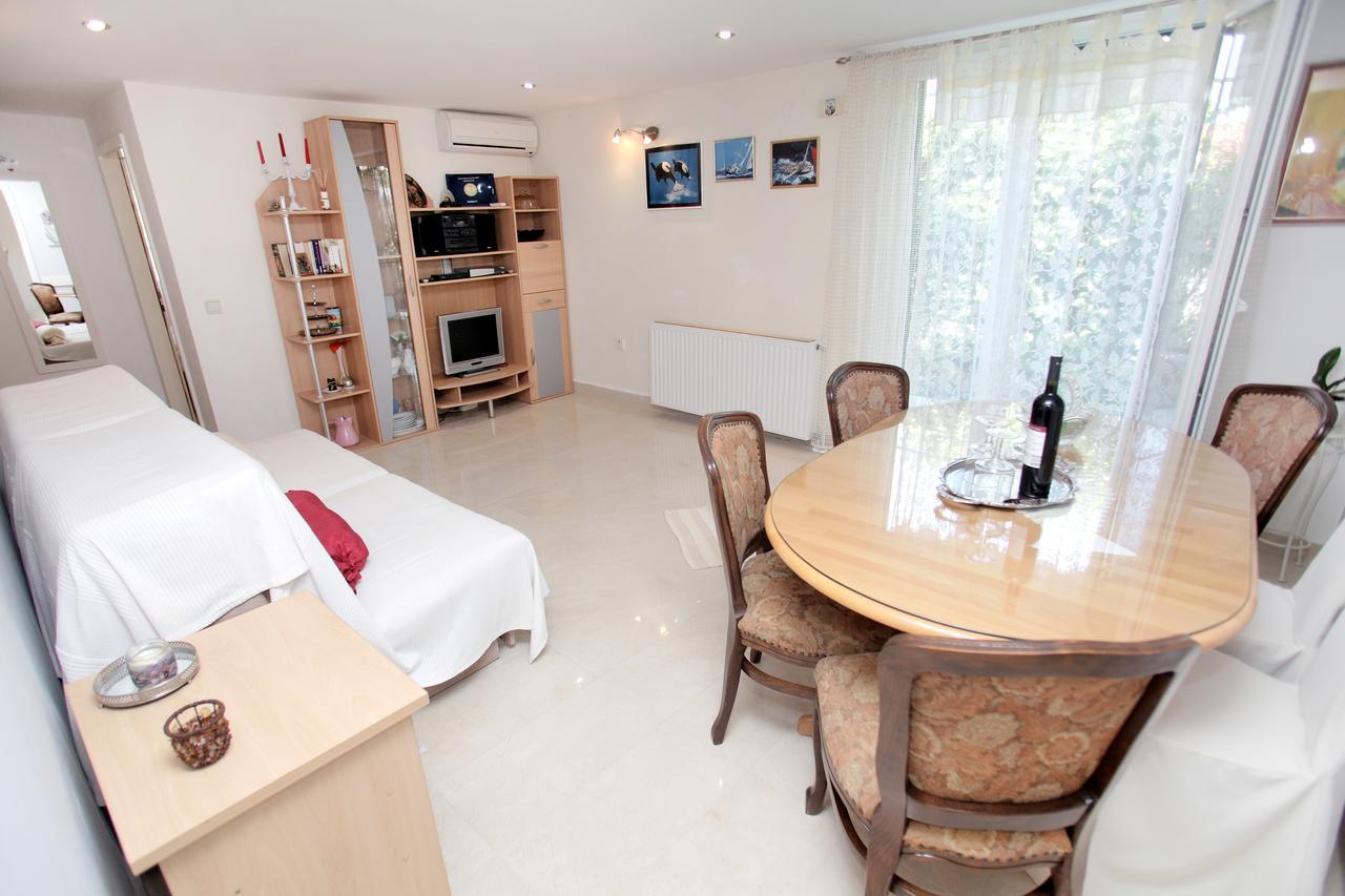Apartment Eva Trogir Bagian luar foto