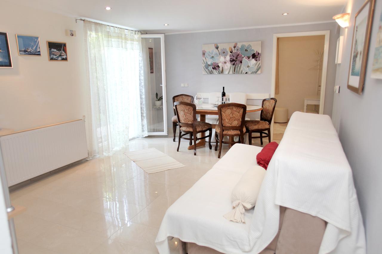 Apartment Eva Trogir Bagian luar foto