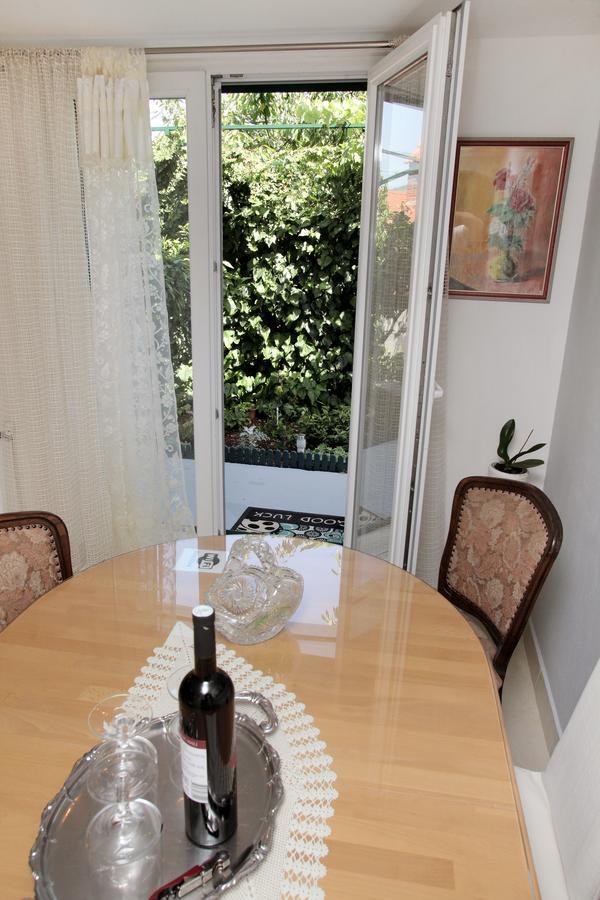 Apartment Eva Trogir Bagian luar foto