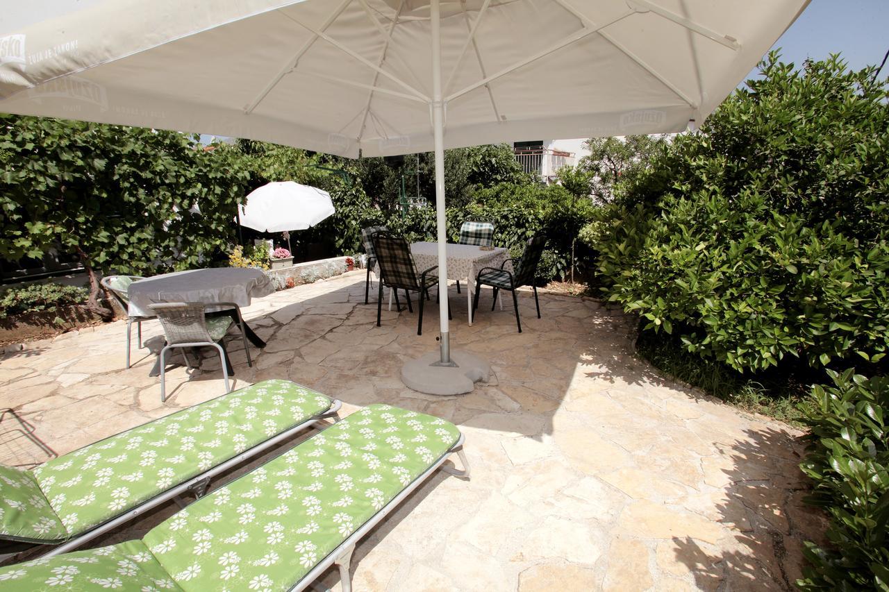 Apartment Eva Trogir Bagian luar foto
